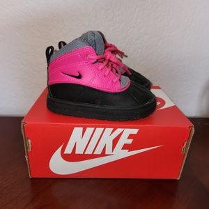 NIKE TODDLER HIGH TOPS
